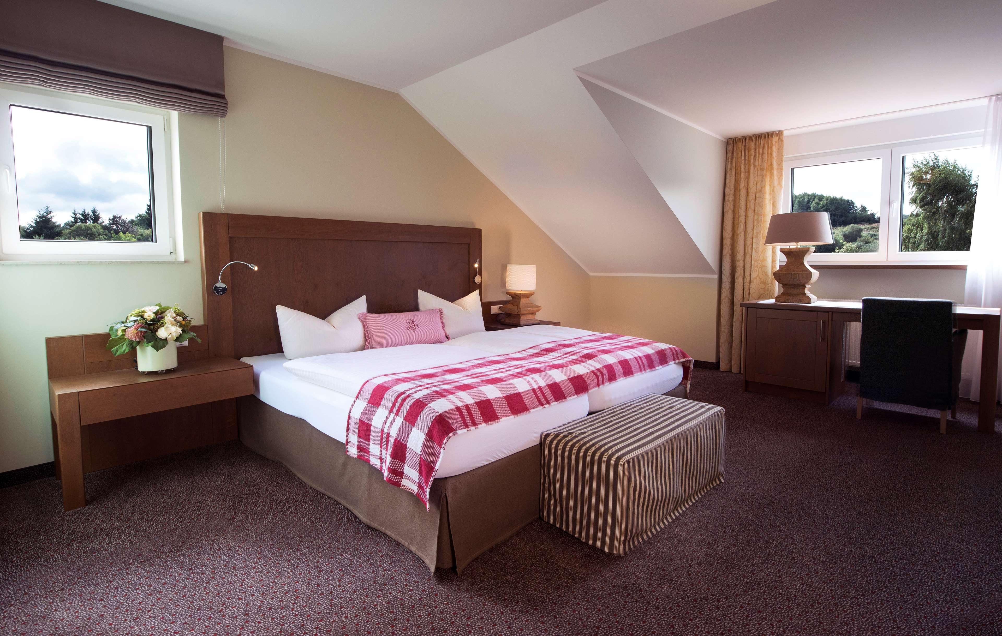 Best Western Plus Midland Suites Extérieur photo